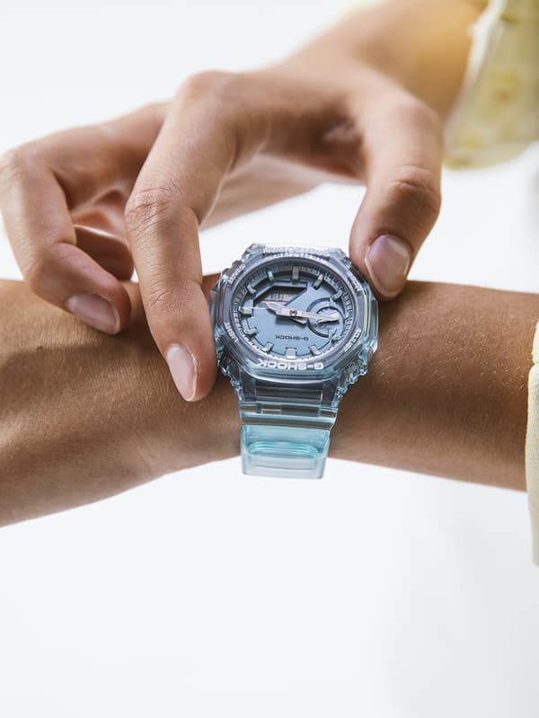 Ladies Watch Casio GMA-S2100SK-2AER, Quartz, 43mm, 20ATM