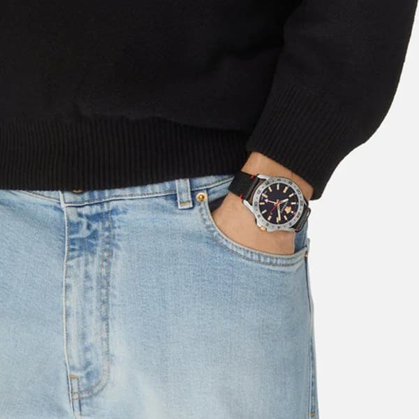 Versace Sport Tech VE2W00122 Kvartsklocka för män