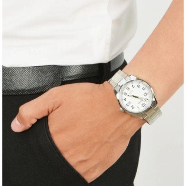 Casio MTP-1303D-7BVDF miesten standart-kello