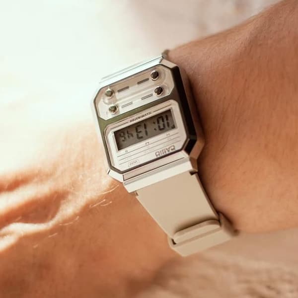Casio Watch - Unisex - A100WEF-8AEF - Beige - Plast - Kvarts - Digital