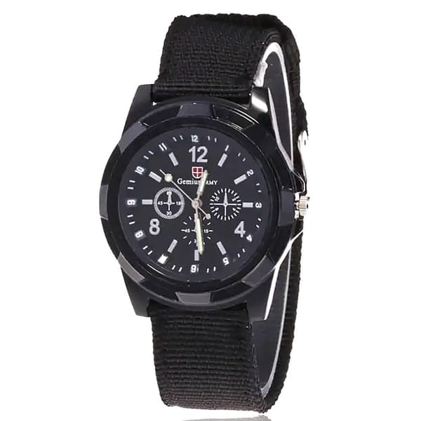 Sportig Militärklocka med kanvas-armband - Flera färger