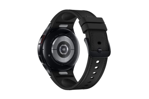 Samsung Galaxy Watch6 Classic - 43 mm - smartwatch med rem - hybrid øko-læder - sort - remstørrelse: S/M - skærm 3,33 cm (1,3") - 16GB - LTE, NFC, Wi-