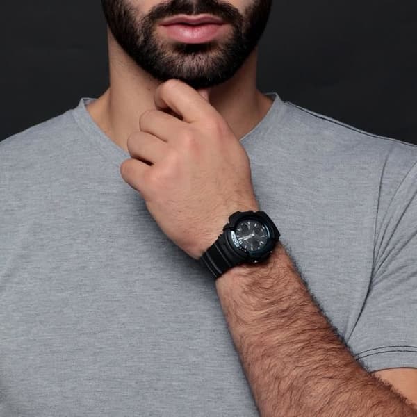 Casio G-Shock AWG-M100A-1AER Svart herrklocka