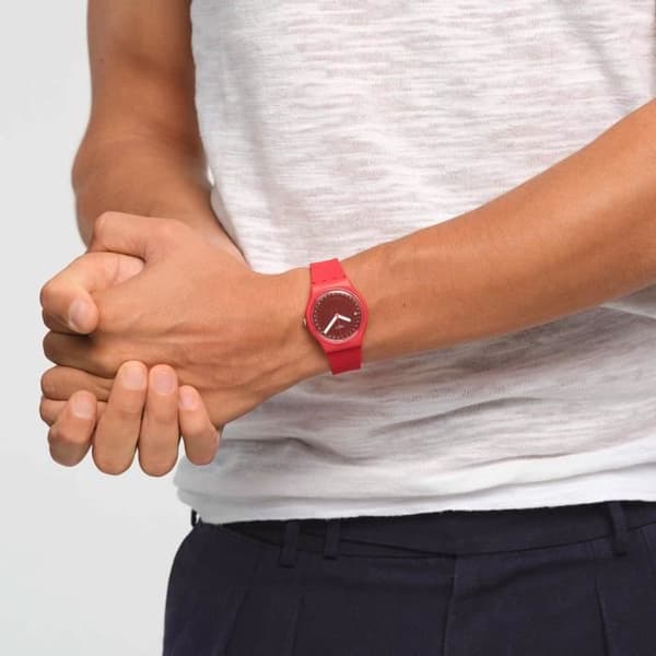 Klocka - SWATCH - CYKLAR I SOLEN - 34mm - Silikon - Vattentålighet 3 ATM