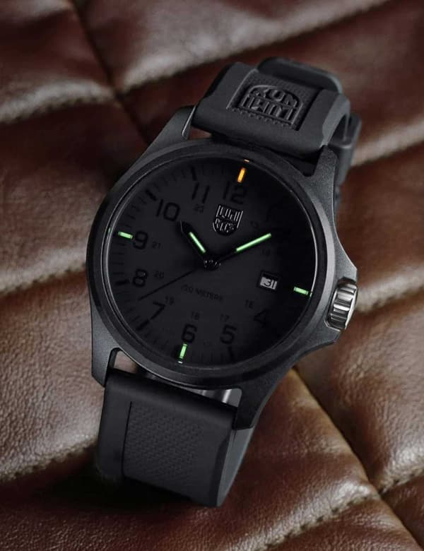 Mens Watch Luminox X2.2402, Quartz, 45mm, 10ATM