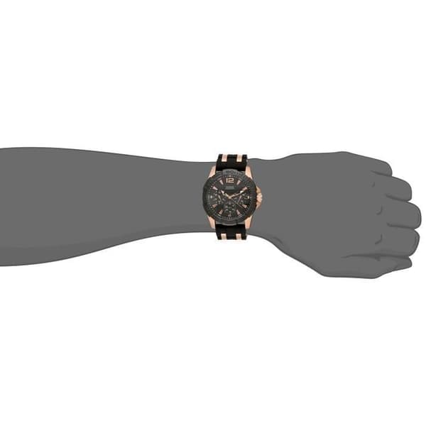 Klocka - Guess - U0366G3 - Sportig - Multifunktion - Svart silikon