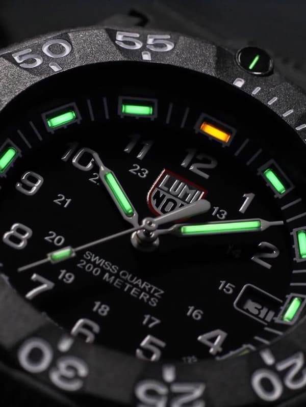 Mens Watch Luminox XS.3001.F, Quartz, 43mm, 20ATM