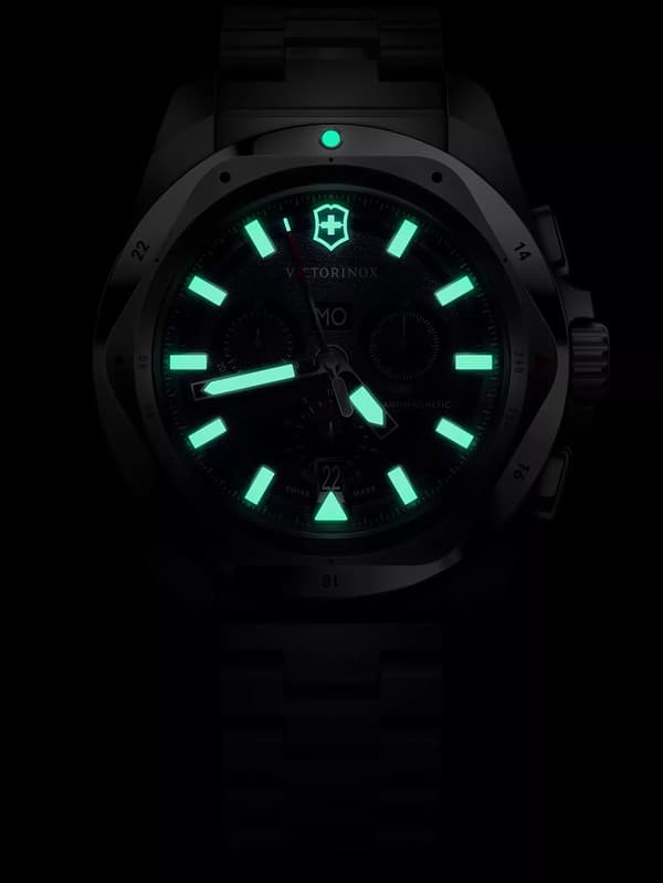 Mens Watch Victorinox 241985, Quartz, 43mm, 20ATM