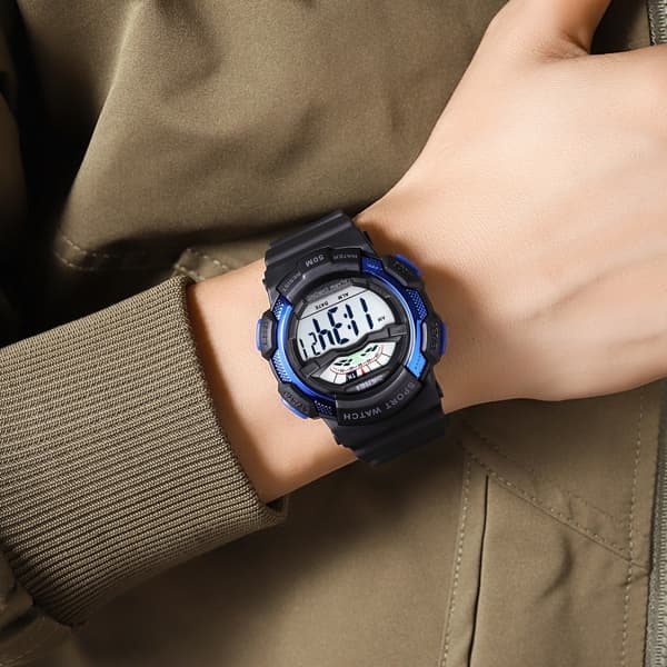 SKMEI 50m vattentät armbandsur klocka - svart+blå/vit urtavla