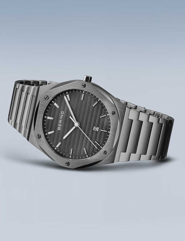 Mens Watch Bering 19742-777, Quartz, 42mm, 10ATM