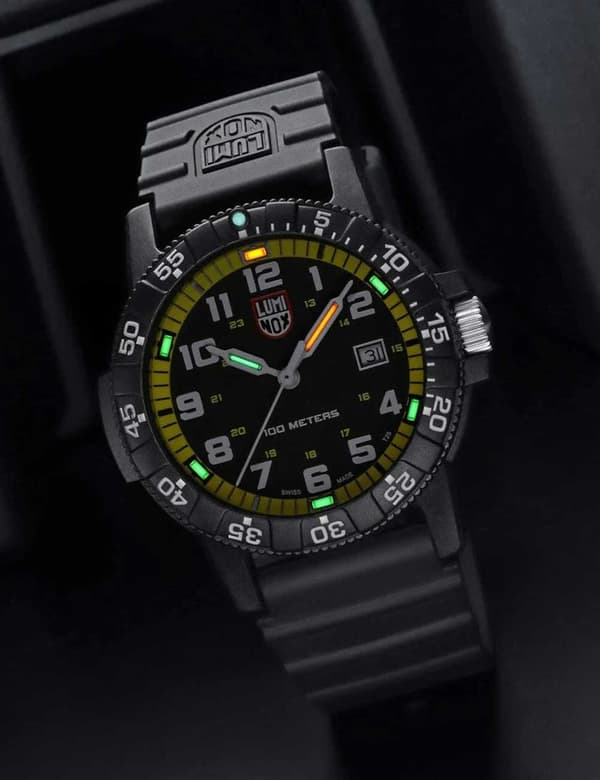 Mens Watch Luminox XS.0325, Quartz, 44mm, 10ATM