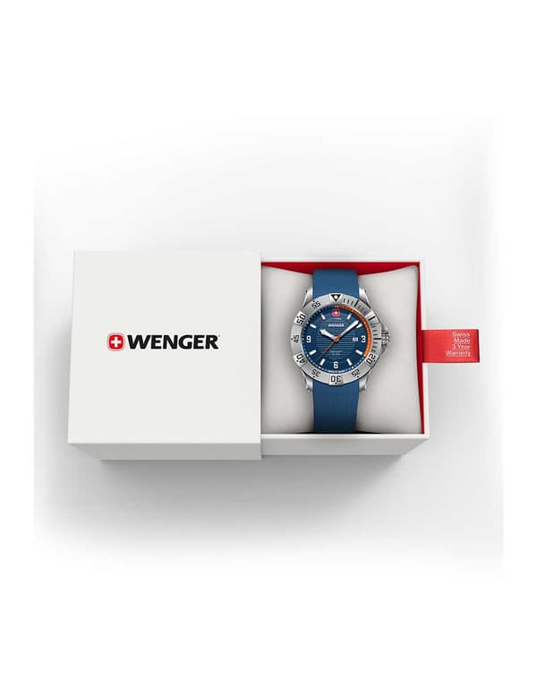 Mens Watch Wenger 01.0641.140, Quartz, 43mm, 20ATM