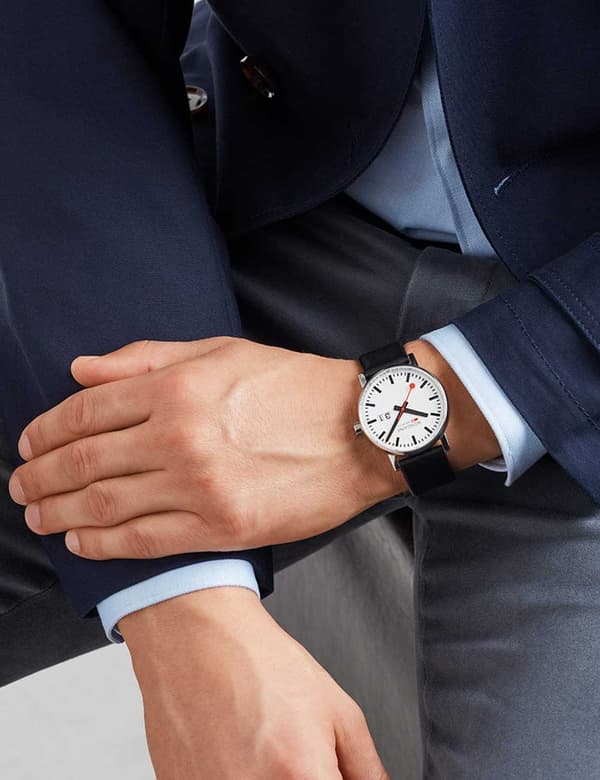 Mens Watch Mondaine MSE.40210.LBV, Quartz, 40mm, 3ATM