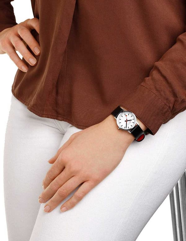 Ladies Watch Mondaine A658.30323.16SBBV, Quartz, 30mm, 3ATM