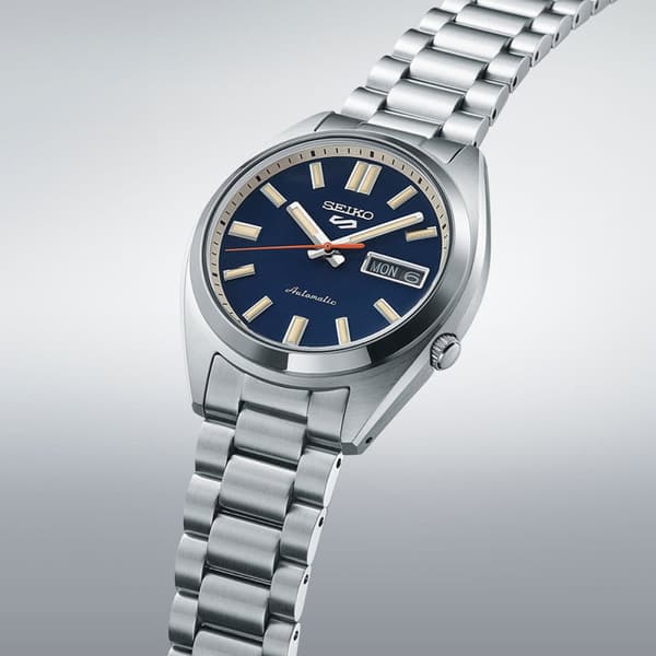 SEIKO 5 MOD. SPORTS AUTOMATIC - PETROL BLUE