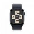 Pikkukuva 2 / 7: Apple Watch SE (GPS) 44 mm keskiyö alumiinikuori ja musteenvärinen Sport Loop -ranneke (MXEP3)