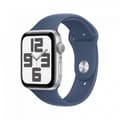 Pikkukuva 1 / 7: Apple Watch SE (GPS) 44 mm hopea alumiinikuori ja farkunsininen urheiluranneke, S/M (MXEQ3)