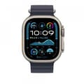 Pikkukuva 3 / 3: Apple Watch 49 mm laivastonsinisen Ocean-rannekkeen jatkosarja, luonnontitaani