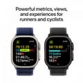 Miniatyrbild 4 av 9: Apple Watch Ultra 2 (GPS + Cellular) 49 mm naturligt ljus titanfodral och marinblå Ocean-armband (MX4D3)
