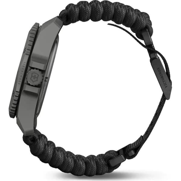 Victorinox Dive Pro 241993.1 armbandsur - Herr - Kvarts - Titan - Svart - Tyg