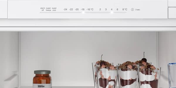 Bosch Serie 2 KIN96NSE0 fridge-freezer Built-in 290 L E White