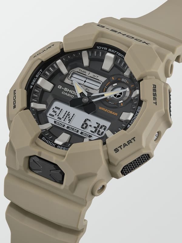 Mens Watch Casio GA-010-5AER, Quartz, 52mm, 20ATM