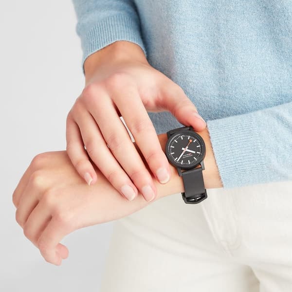 Mondaine evo2 – Tidløs eleganse med bærekraftig komfort