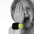 Miniatyrbild 4 av 5: SaveFamily SaveWatch Plus 4G - GPS Smartwatch för Barn Videoanrop Face ID Anpassningsbara Armband Ultra-Tunn Bakgrunder