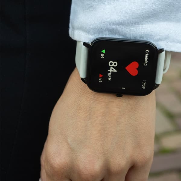BREND Smartwatch för Damer och Herrar – Sportklocka med Stegräknare – Svart