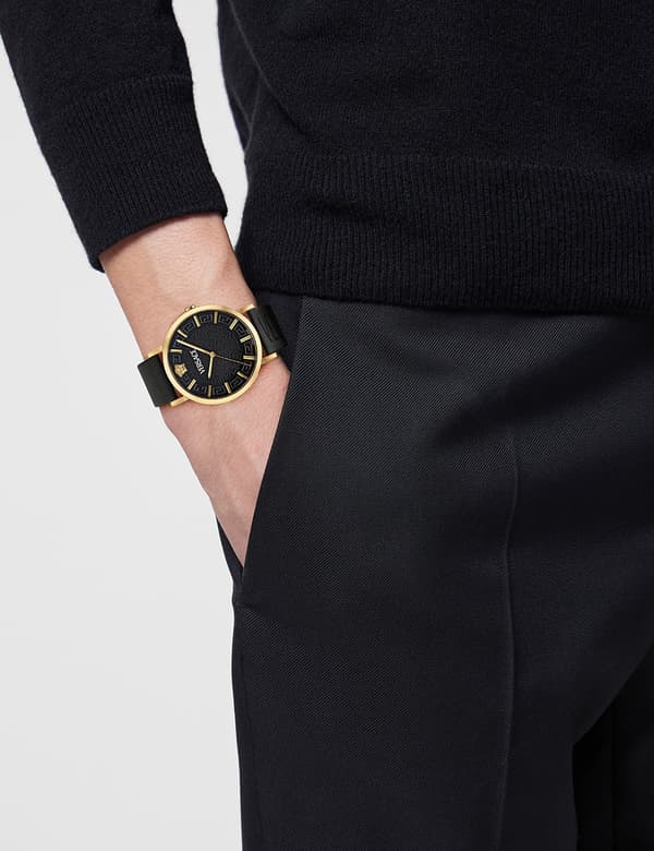 Ladies Watch Versace VE8Q00224, Quartz, 40mm, 5ATM