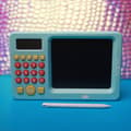 Miniatyrbild 3 av 4: Maxlife Ritplatta med miniräknare MXWB-01 - Blå