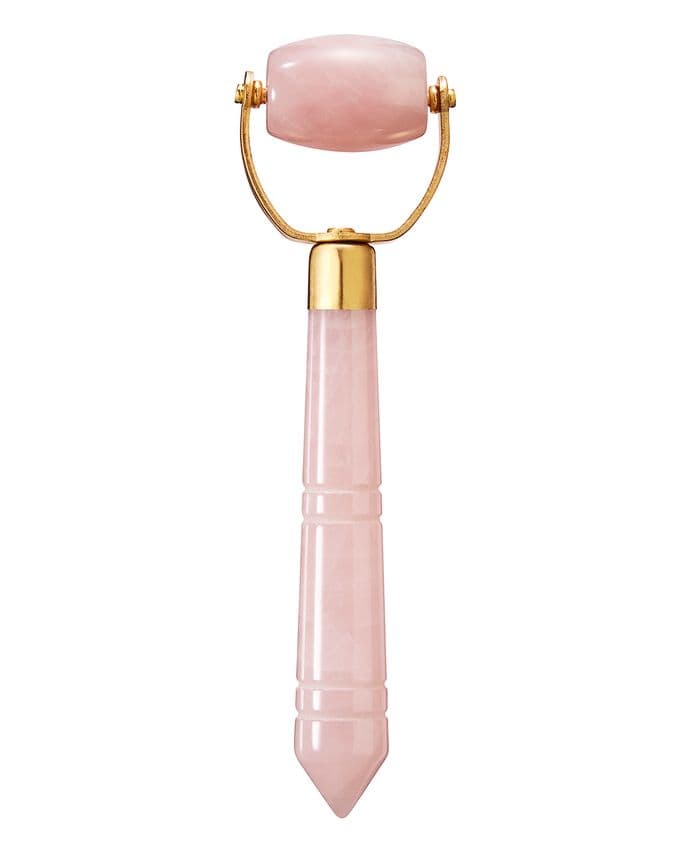 Small Rose Quartz Roller - Natural Chemical Free Crystal i en Signature Silk Lined Box