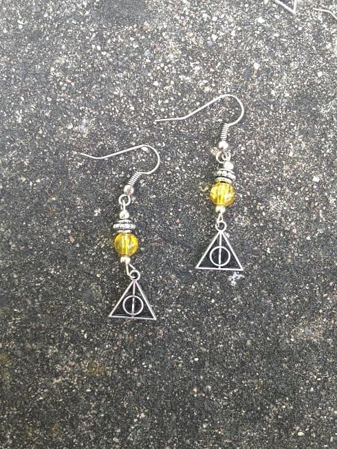 Earrings/Korvakorut - Deathly Hallows - Hufflepuff - Harry Potter