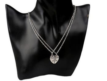 Necklace/Kaulakoru - Partners in Crime - Heart - Two Pieces