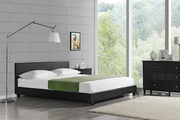 Corium® Kontinentalsäng Filipstad - konstläder (160 x 200 cm) - svart