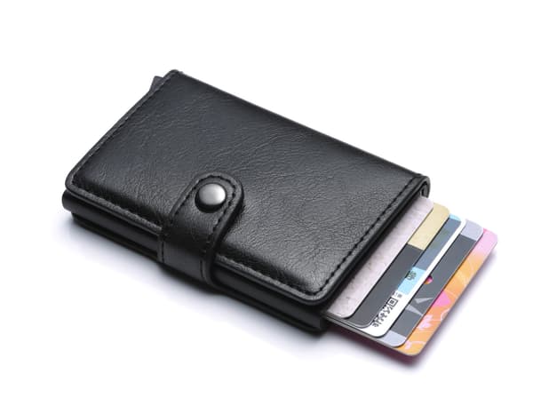 Puna- RFID Protection Wallet Kortin haltija 5kpl kortit (Aito nahka) -Kun Button