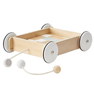 Vagn med klossar