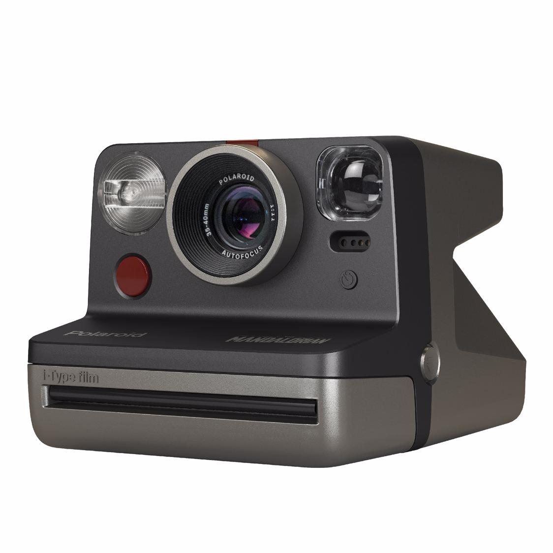 Polaroid Now Star Wars Mandalorian