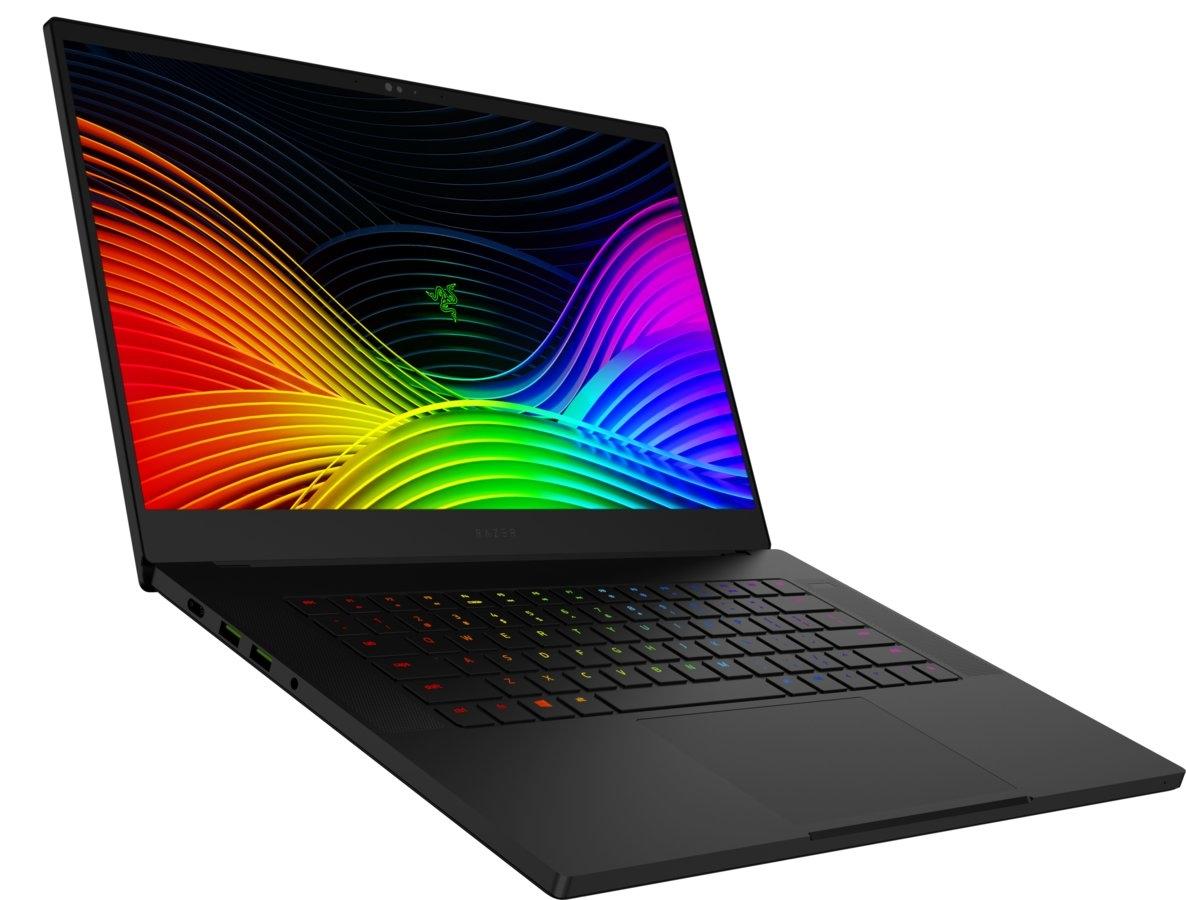 Razer Blade 15,6 FHD IPS 240Hz 16GB 512GB SSD/i7-9750H/RTX2070 8GB