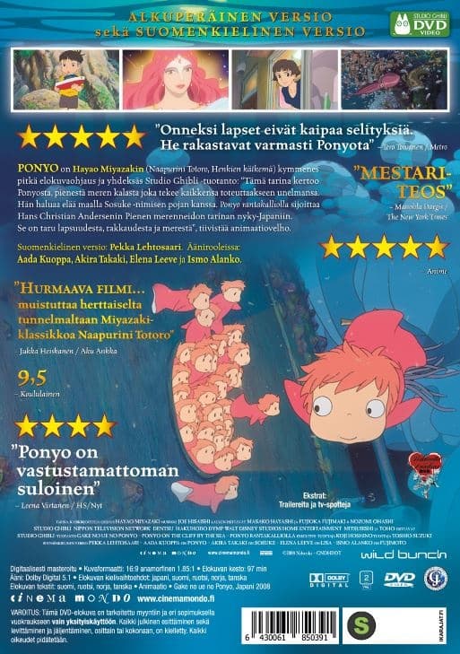 Ponyo rantakalliolla