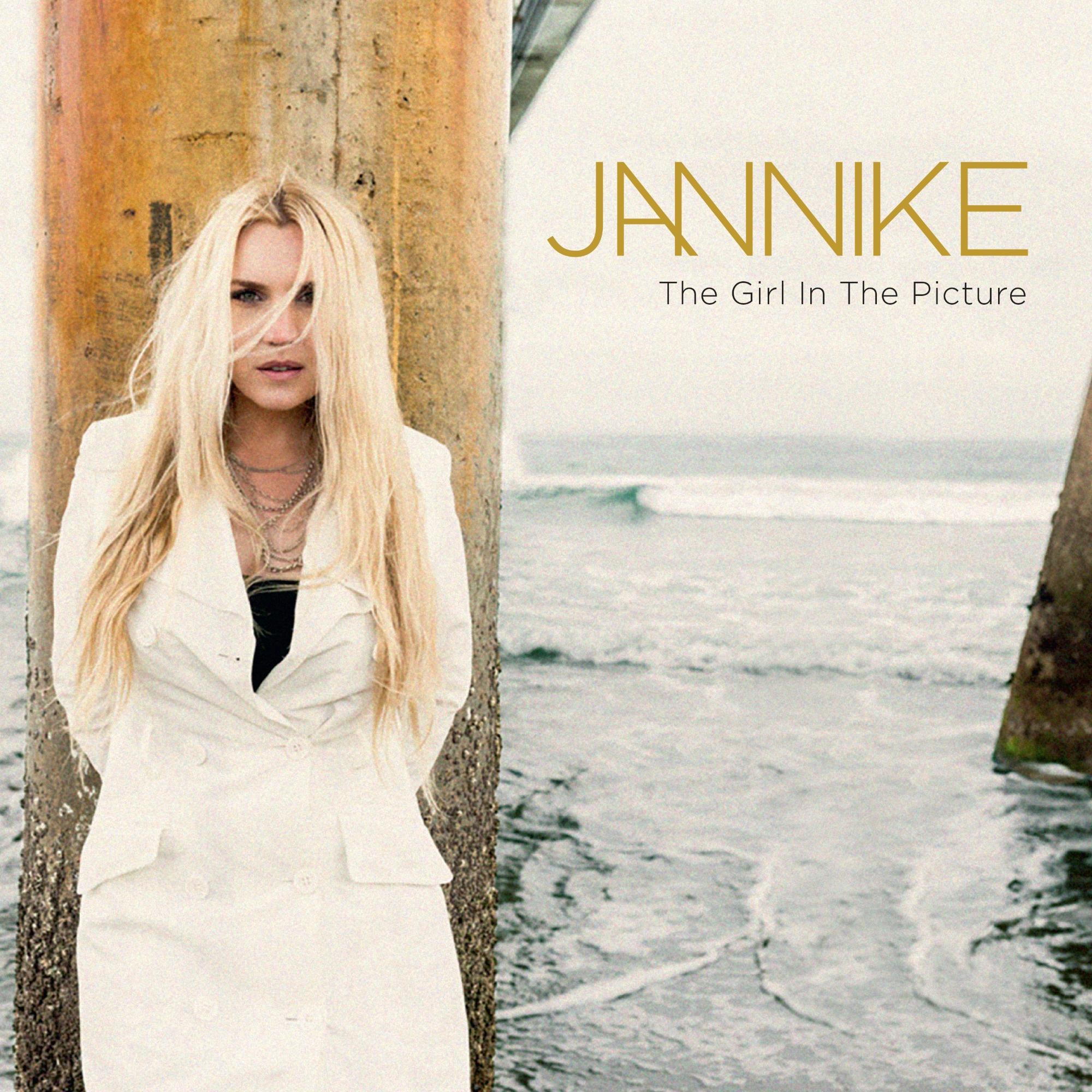 The Girl in the Picture (Digipak)