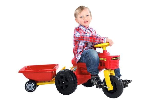 Tramptraktor med släp, röd. Längd 105 cm, sitthöjd 32 cm.