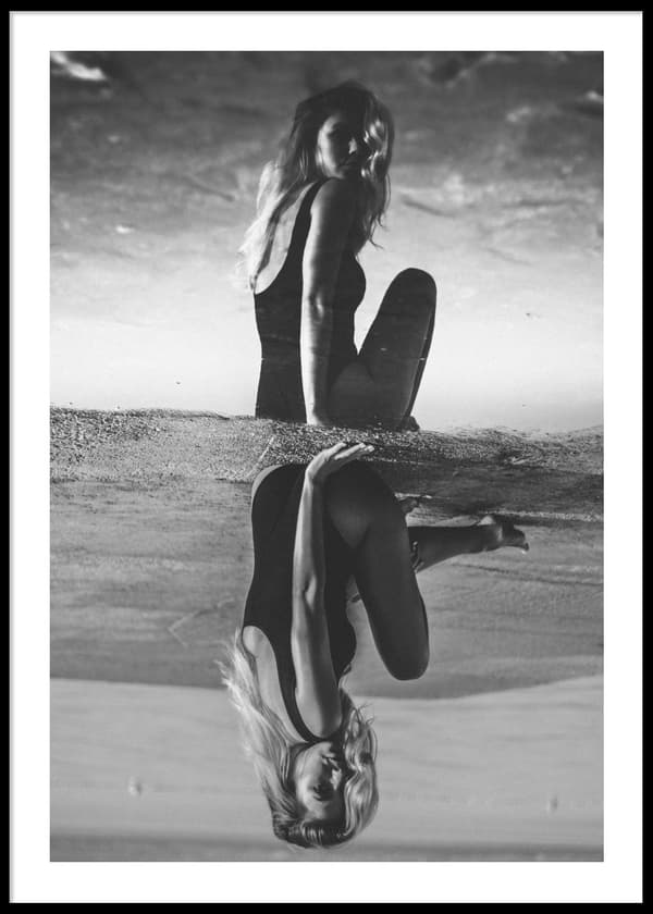 ON THE BEACH POSTER 50x70cm