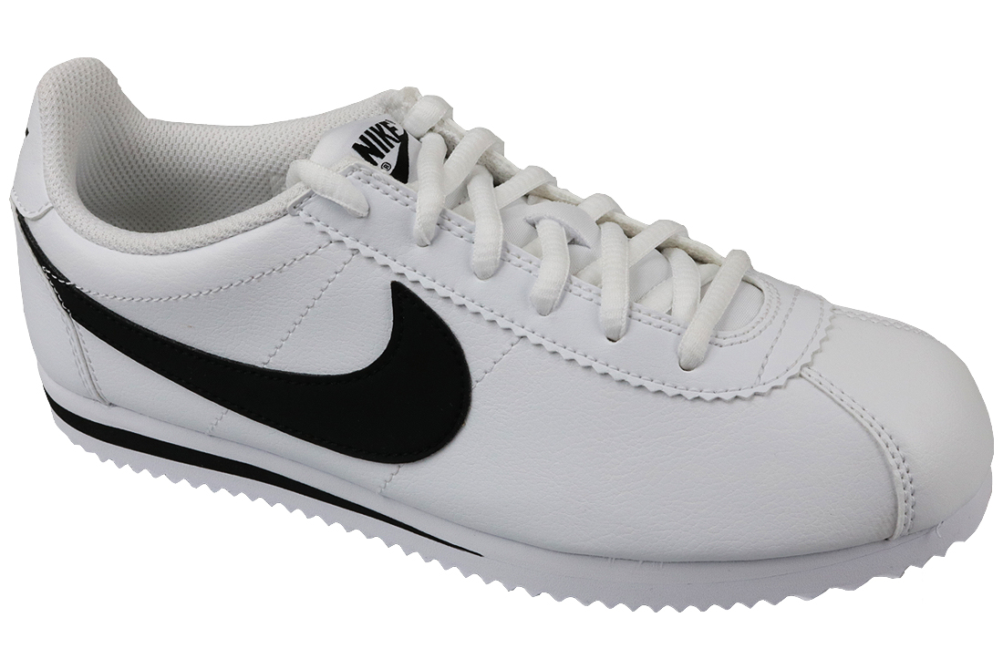 nike cortez barn
