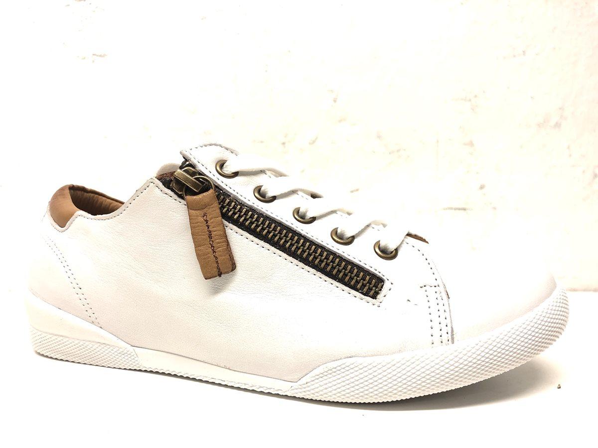 SneakerCharlotte of sweden wht