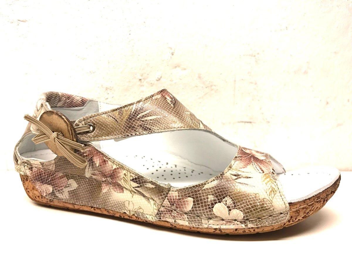 Charlotte of sweden flower bei