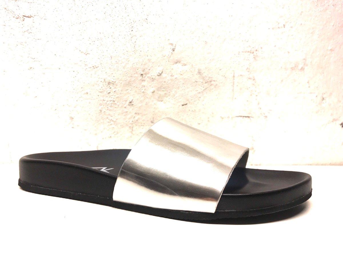Sandal Bdk Silver