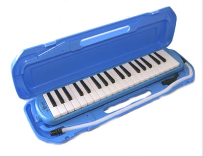 Melodika, 37 tangenter