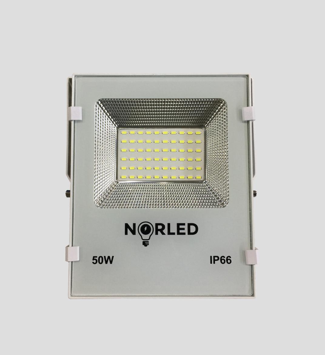 10 stk kraftig LED LYSKASTER 50W. Fra Norled!