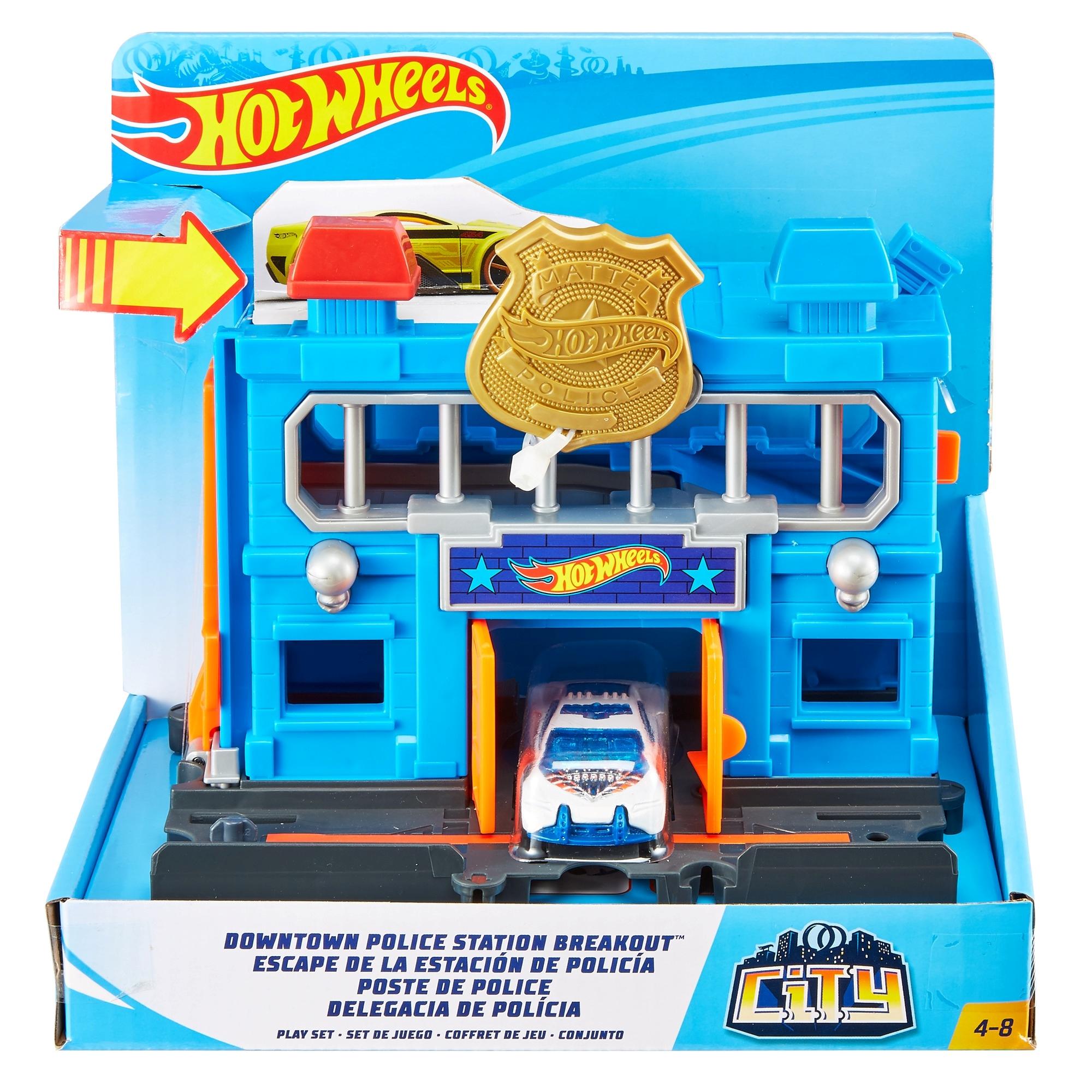 (99) HOT WHEELS® CITY DOWNTOWN POLICE STATION BREAKOUT™ Play Set